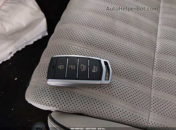 KMTG54LEXKU037617 2019 GENESIS G70 White Dashboard view