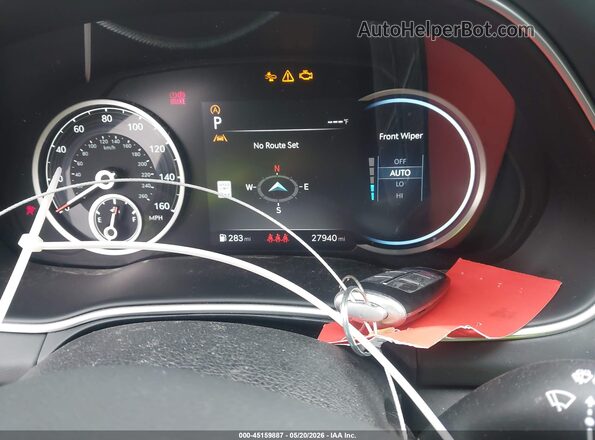 KMUHBDSB1RU194687 2024 GENESIS GV80 Silver Dashboard view