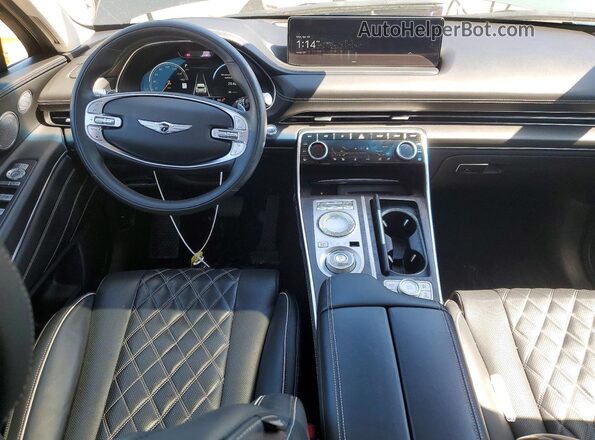 KMUHCESC6NU082456 2022 GENESIS GV80 Green Dashboard view