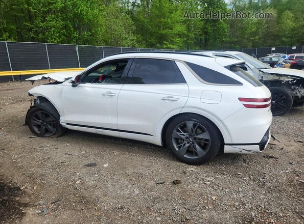 KMUMCDTC8NU015834 2022 GENESIS GV70 White 