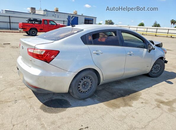 KNADM4A37G6540665 2016 KIA RIO Silver Tył prawy
