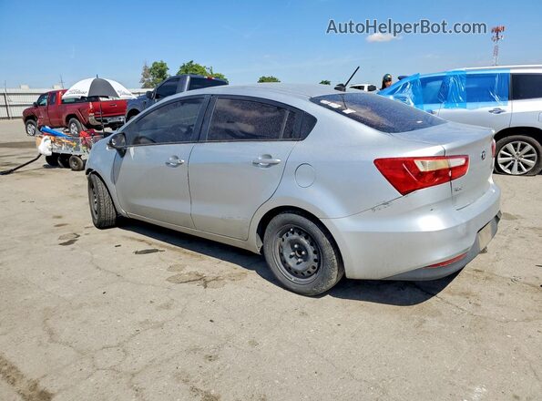 KNADM4A37G6540665 2016 KIA RIO Silver Tył lewy