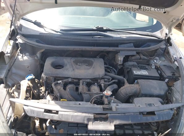 KNADM4A39H6062069 2017 KIA RIO Silver Vista trasera