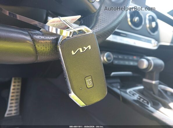 KNAE35LD4P6130103 2023 KIA STINGER Green Widok deski rozdzielczej