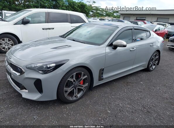 KNAE45LC3L6076209 2020 KIA STINGER Gray Առջևի ձախ երեք քառորդ տեսարան
