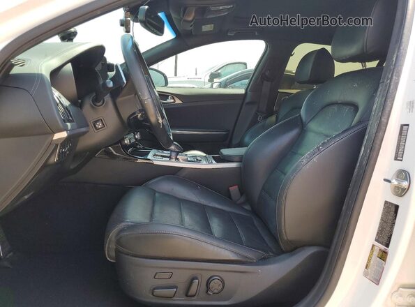 KNAE55LC7L6073696 2020 KIA STINGER White Widok wnętrza z przodu