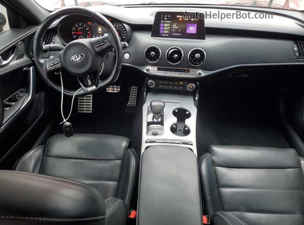 KNAE55LC8J6020485 2018 KIA STINGER Red Вид панелі приладів