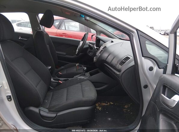 KNAFK4A68G5573852 2016 KIA FORTE Silver Սալոնի դիմացի տեսք