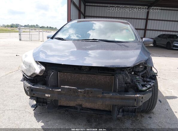 KNAFK4A6XG5569592 2016 KIA FORTE Gray Rear interior view