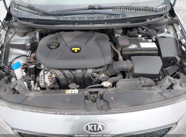 KNAFX5A86H5676018 2017 KIA FORTE Black 