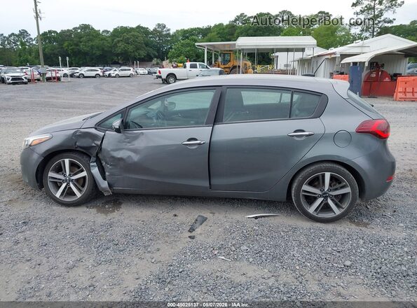 KNAFX5A86H5676018 2017 KIA FORTE Black 