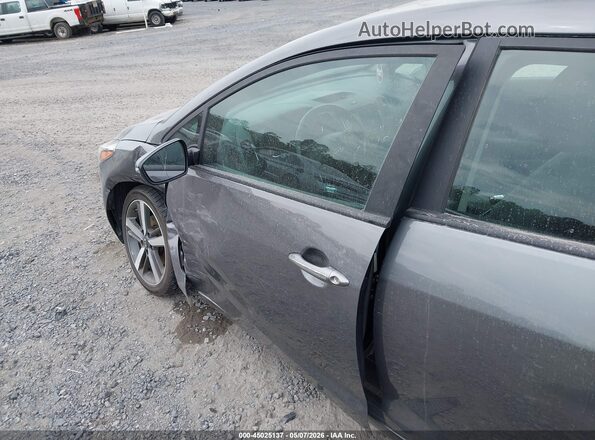 KNAFX5A86H5676018 2017 KIA FORTE Black 