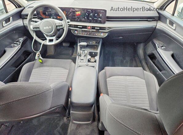 KNAG24J77S5322097 2025 KIA K5 White 