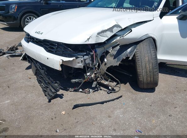 KNAG44J80T5410557 2026 KIA K5 White Вид спереду
