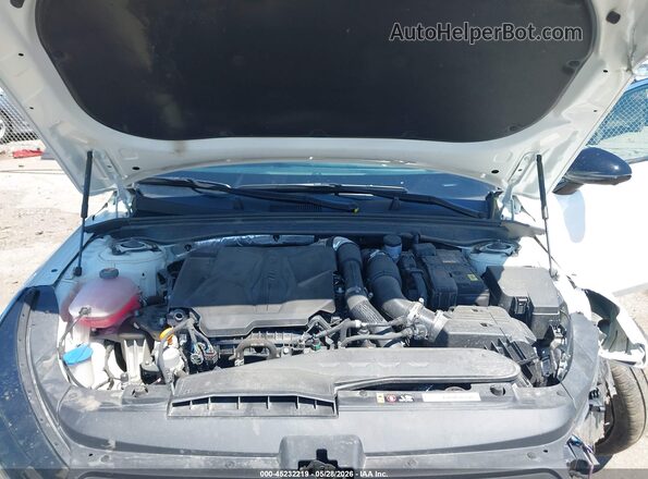 KNAG44J80T5410557 2026 KIA K5 White Вид ззаду