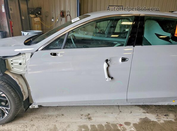 KNAG64J71S5355116 2025 KIA K5 Gray Vista interior delantera
