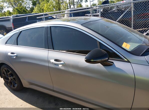 KNAG64J7XT5428131 2026 KIA K5 Gray Widok wnętrza z tyłu