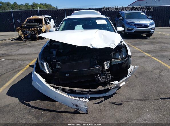 KNAGT4L36G5091014 2016 KIA OPTIMA White Դիմացի տեսք