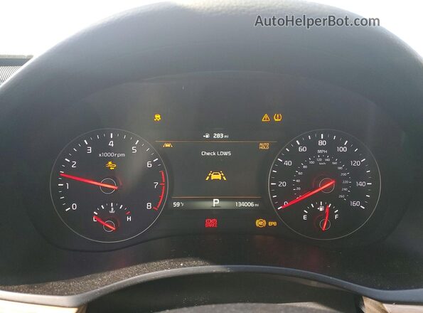 KNALC4J17H5062882 2017 KIA CADENZA White Vista del cuadro de instrumentos