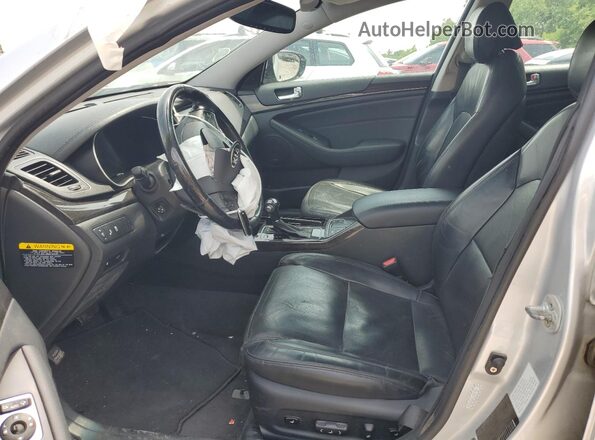 KNALN4D71G5209321 2016 KIA CADENZA Silver Front interior view
