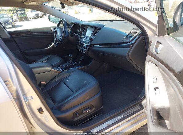 KNALN4D77G5215429 2016 KIA CADENZA Silver წინა სალონის ხედი