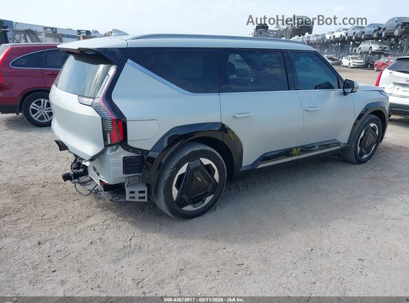 KNDADFS53R6027000 2024 KIA EV9 White Հետևի աջ
