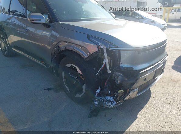 KNDADFS54R6033792 2024 KIA EV9 Gray Vista frontal