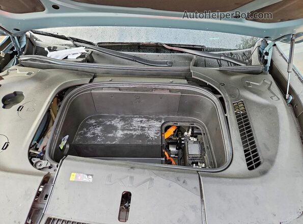 KNDADFS56R6026620 2024 KIA EV9 Серый Вид подкапотного пространства