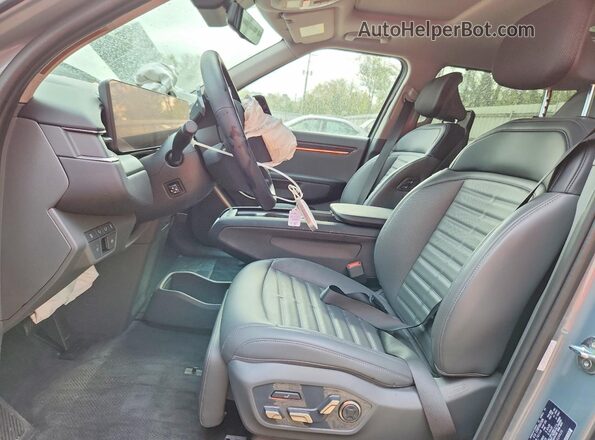 KNDADFS56R6026620 2024 KIA EV9 Серый Вид салона спереди