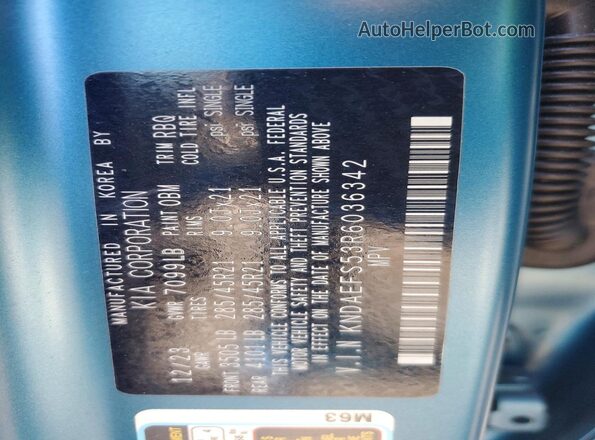 KNDAEFS53R6036342 2024 KIA EV9 Blue 360 interior view