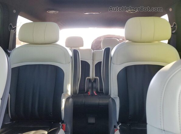 KNDAEFS53R6036342 2024 KIA EV9 Blue Rear seats view
