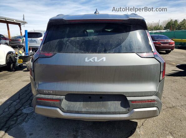 KNDAFFS56R6022495 2024 KIA EV9 Gray Vista trasera