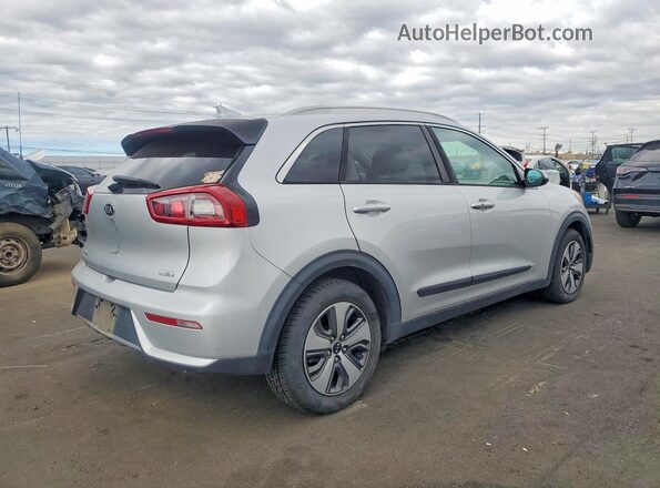 KNDCB3LC0H5044920 2017 KIA NIRO Silver Tył prawy