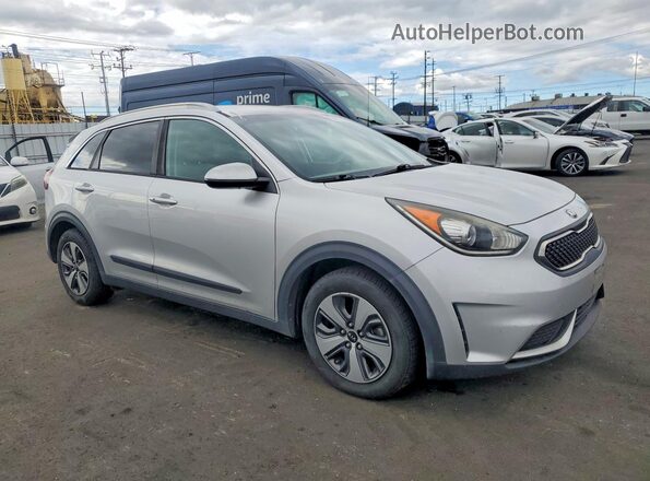 KNDCB3LC0H5044920 2017 KIA NIRO Silver Przód prawy