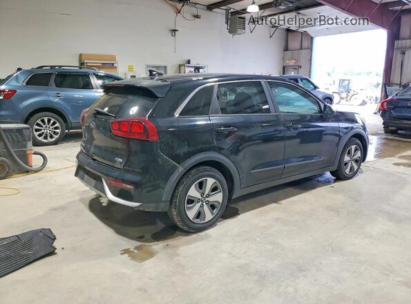 KNDCB3LC1J5118612 2018 KIA NIRO Black Հետևի աջ