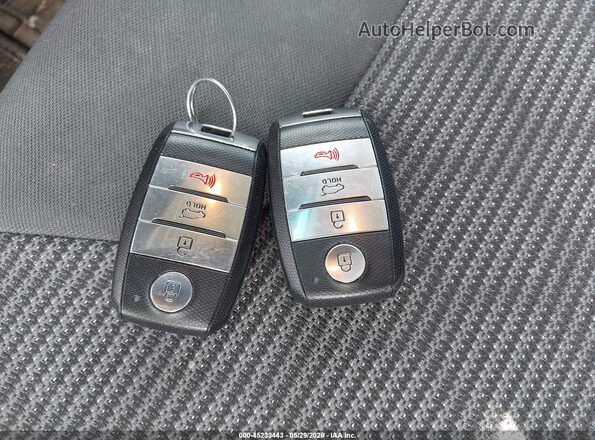 KNDCB3LC3K5253530 2019 KIA NIRO Silver წინა პანელის ხედი
