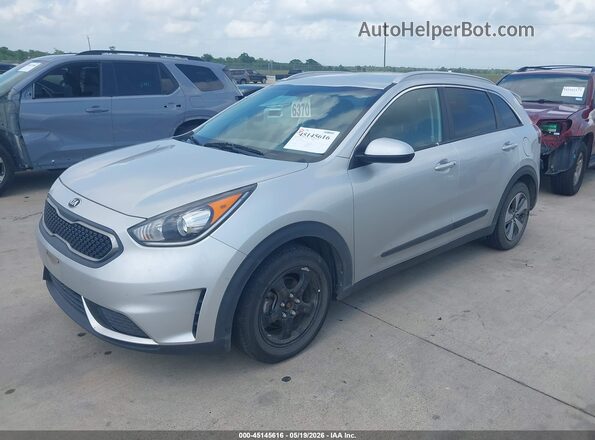KNDCB3LC4K5257599 2019 KIA NIRO Серебряный Передняя левая четверть