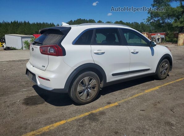 KNDCB3LC6H5043237 2017 KIA NIRO White 