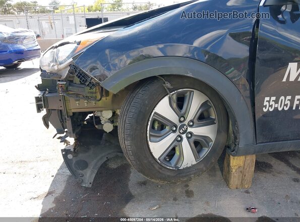 KNDCB3LC8J5211577 2018 KIA NIRO Black 360 interior view