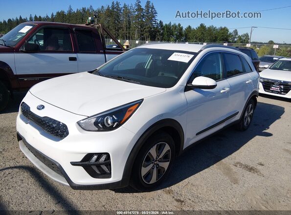 KNDCB3LC9L5427022 2020 KIA NIRO White წინა მარცხენა ხედი სამი მეოთხედიდან