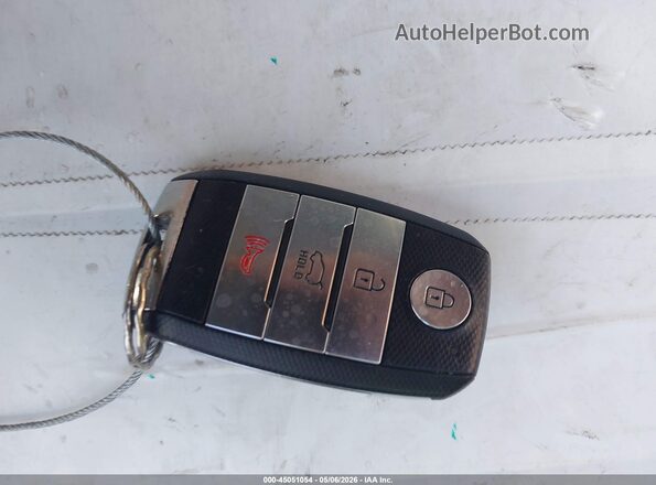 KNDCB3LCXH5057416 2017 KIA NIRO Blue 
