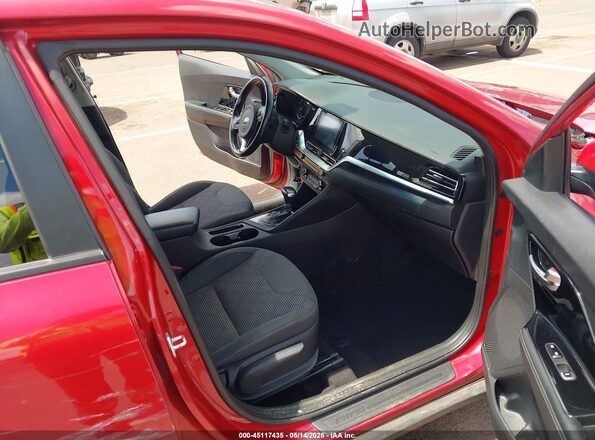 KNDCB3LCXM5479664 2021 KIA NIRO Red Widok wnętrza z przodu