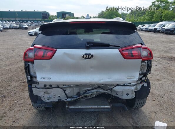 KNDCC3LC2J5176077 2018 KIA NIRO Gray 