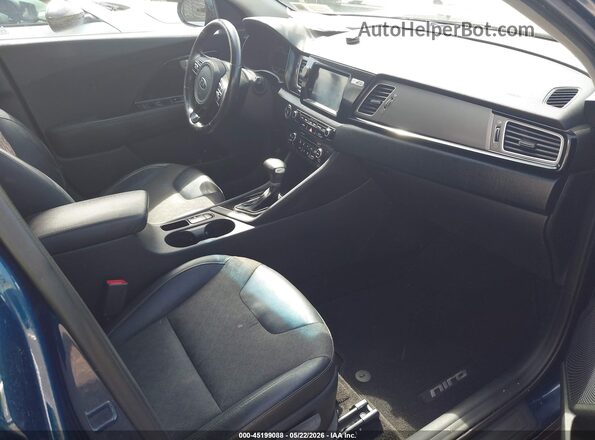 KNDCC3LC5H5050614 2017 KIA NIRO Blue Вид салону спереду