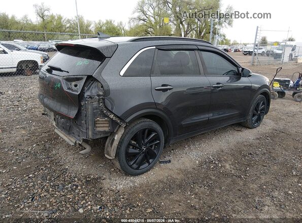 KNDCC3LC6J5160612 2018 KIA NIRO Gray 