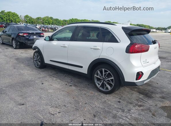 KNDCC3LC7N5516832 2022 KIA NIRO Белый Задняя левая четверть