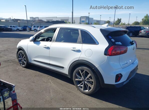 KNDCC3LC9M5482245 2021 KIA NIRO White 