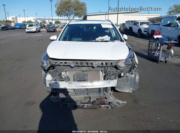 KNDCC3LC9M5482245 2021 KIA NIRO White უკანა სალონის ხედი