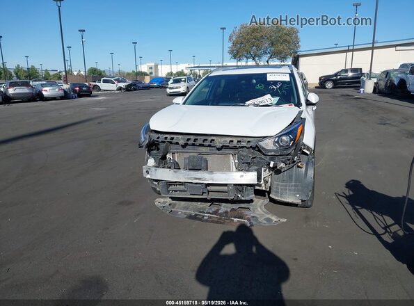 KNDCC3LC9M5482245 2021 KIA NIRO White წინა ხედი
