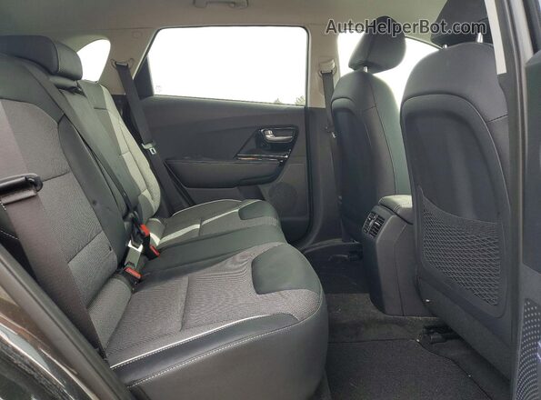 KNDCC3LG0N5160792 2022 KIA NIRO Black უკანა სალონის ხედი